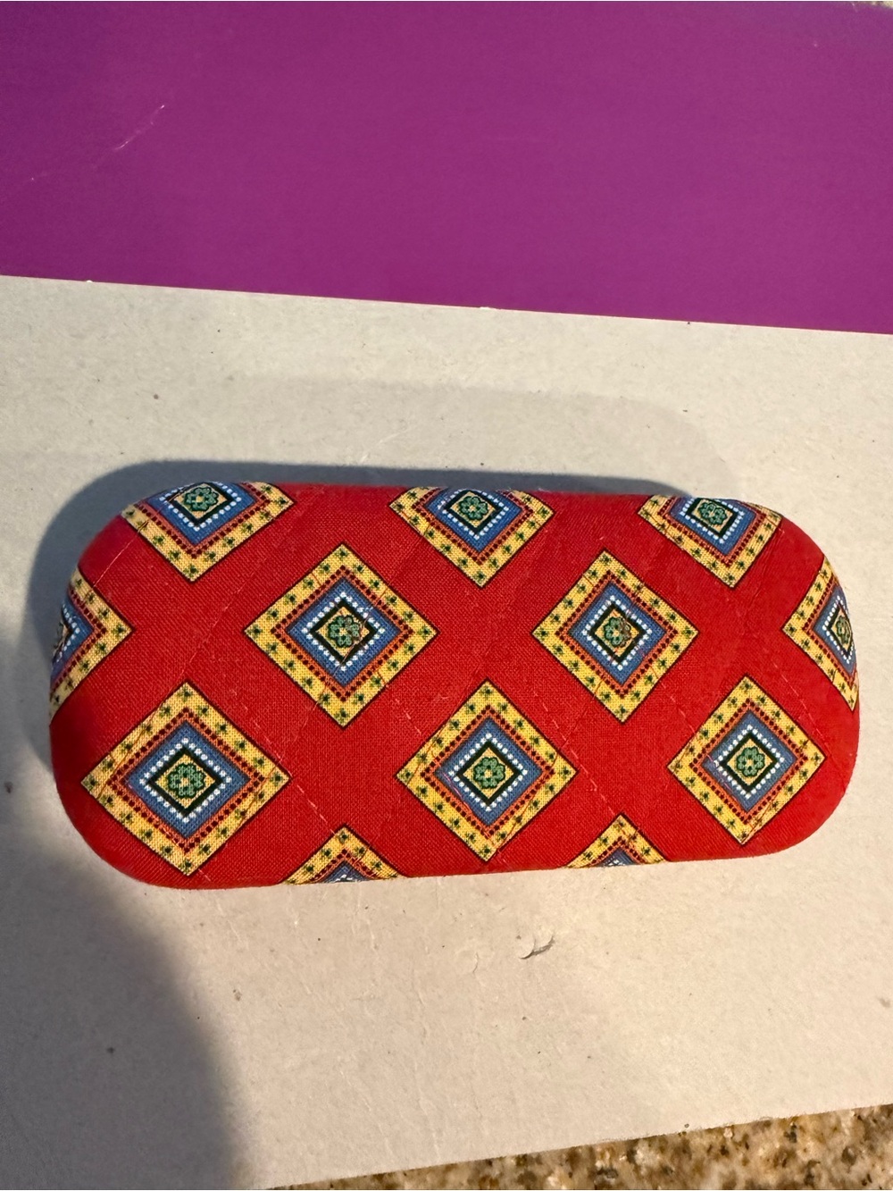 Vera Bradley VILLA RED HARD Eye EYEGLASSES CASE Sunglasses